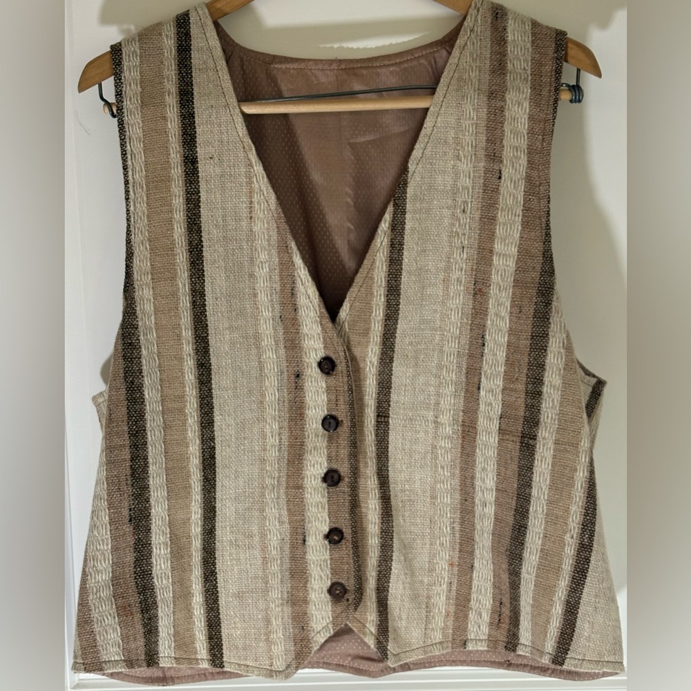 Button-Down Vest, Wool Mix - Picture 1 of 13
